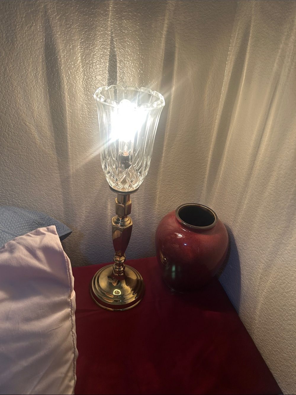 Pair of Brass Table Lamp with Clear Glass Shade - Elegant Home Accent - Picture 3 of 5